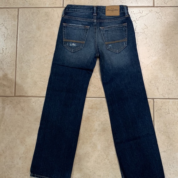 Brand new Abercrombie kids jeans. Never worn and no tears, stains, or stressing. - Picture 4 of 5